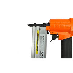 2-in-1 pneumatic stapler and nailer